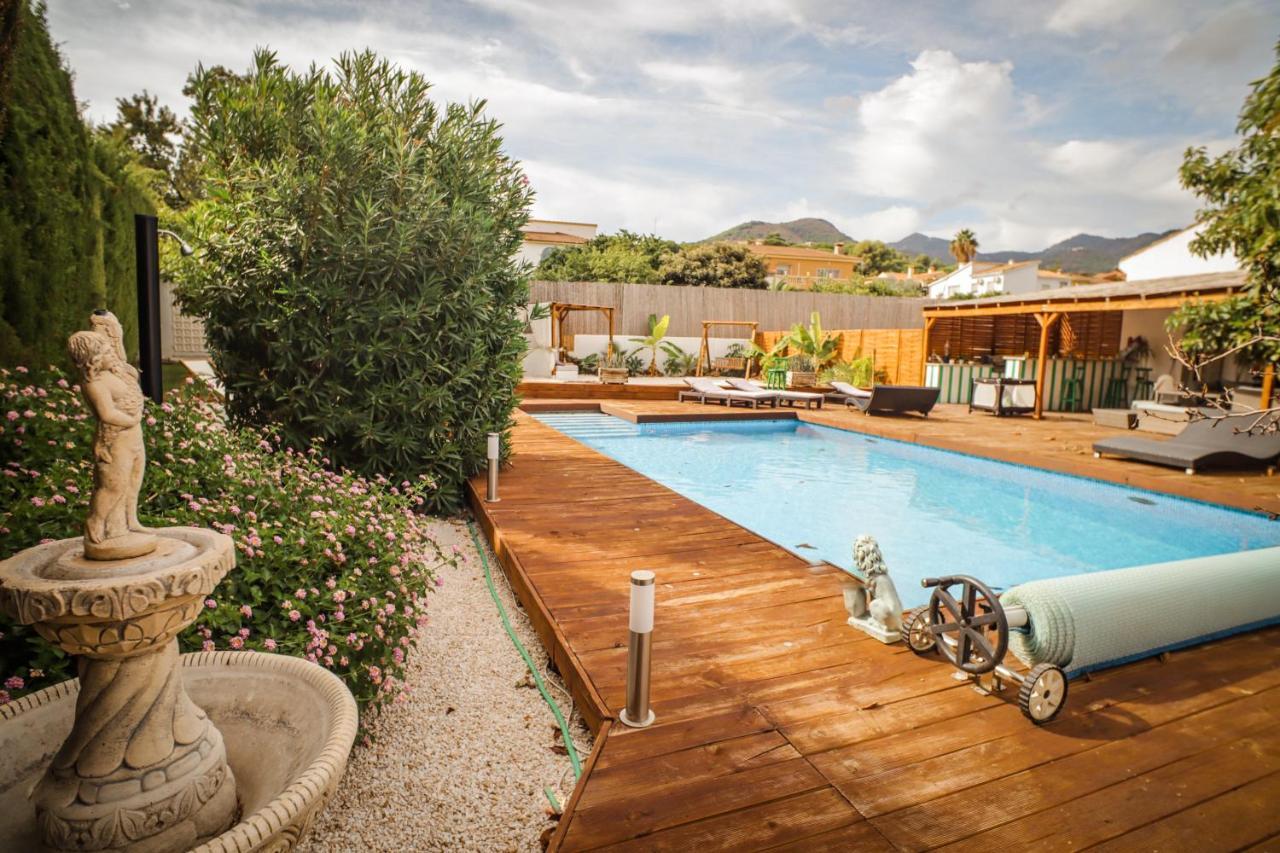 Chic Guesthouse Alhaurin de la Torre Exterior photo